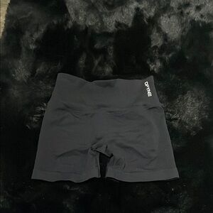 DFYNE Midnight black gym shorts